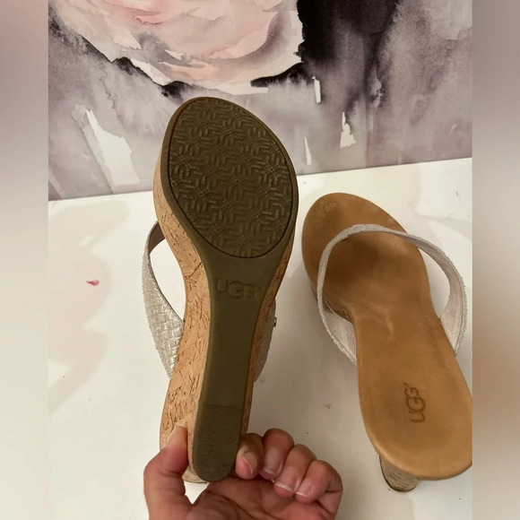 . UGG Cork Heeled Sander sz 10 - Picture 5 of 5